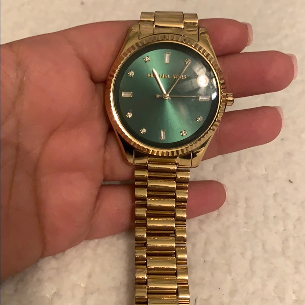 MK watch